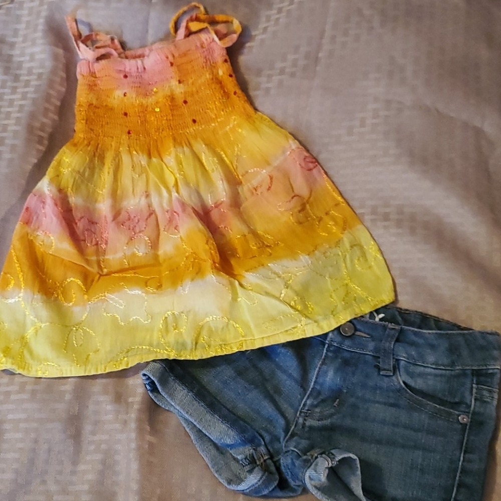 3T top and shorts